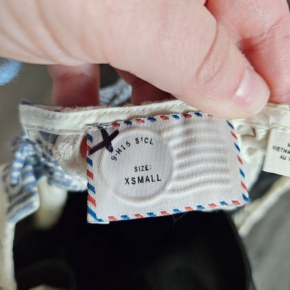 Postmark Threaded Eyeletblouse - image 7